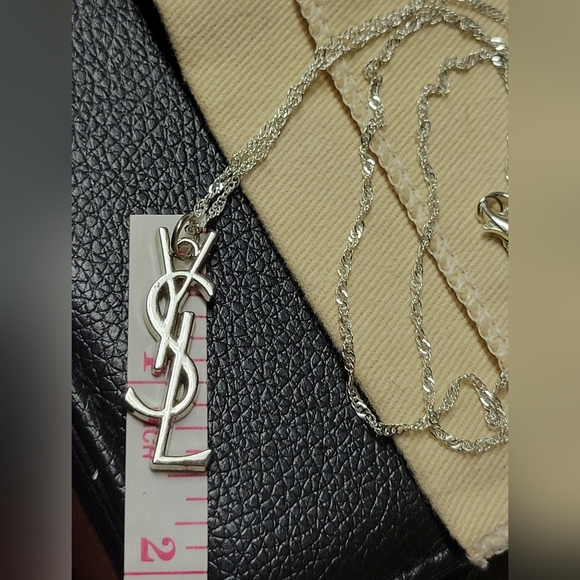 YSL SILVER 1.5" Zip Pull On 25" .925 Silver Neckchain - Picture 4 of 5